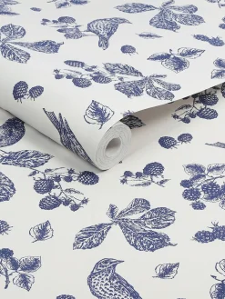 Cream Blackberry Bird 10M Wallpaper