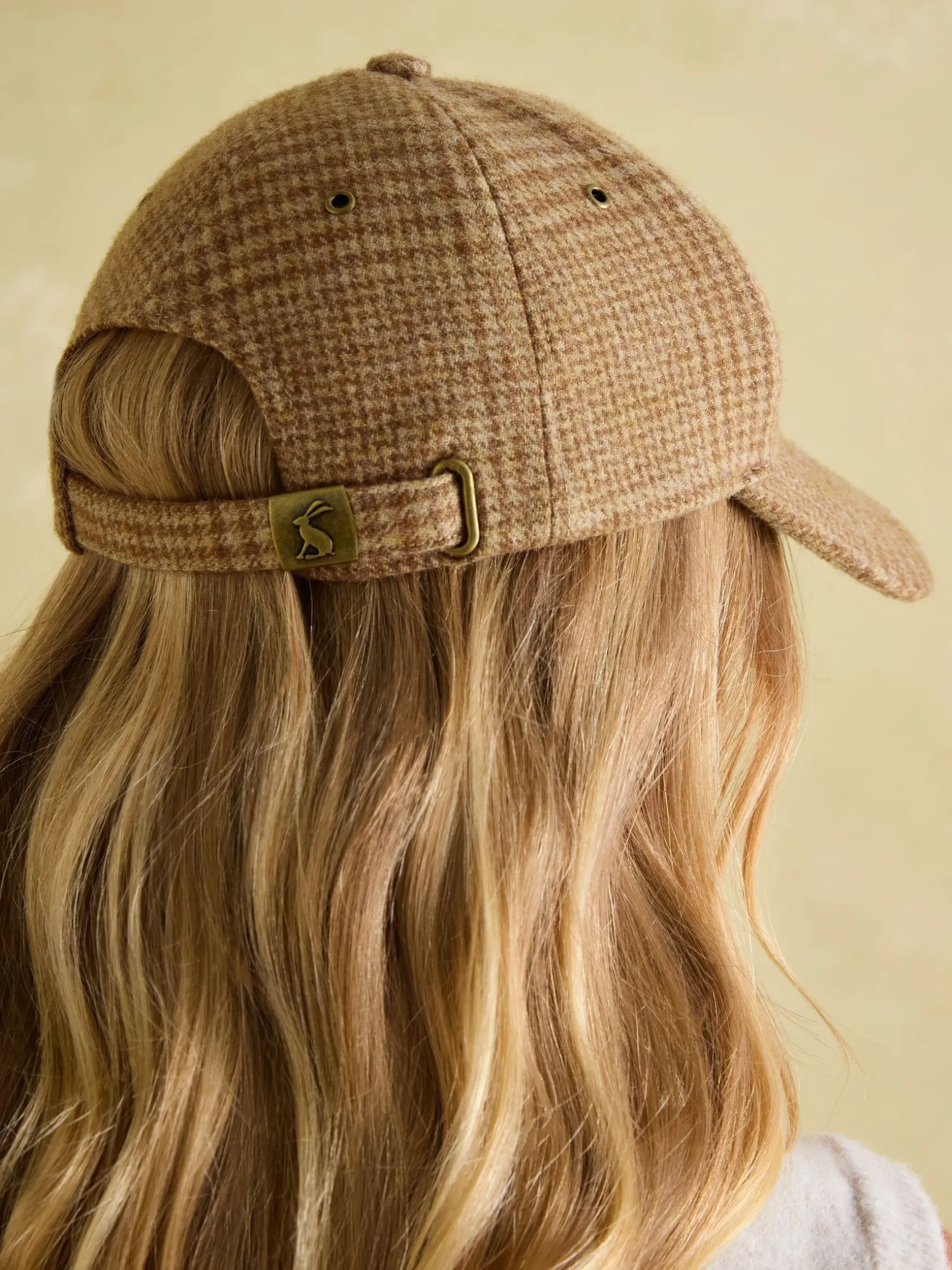 Daley Neutral Check Cap