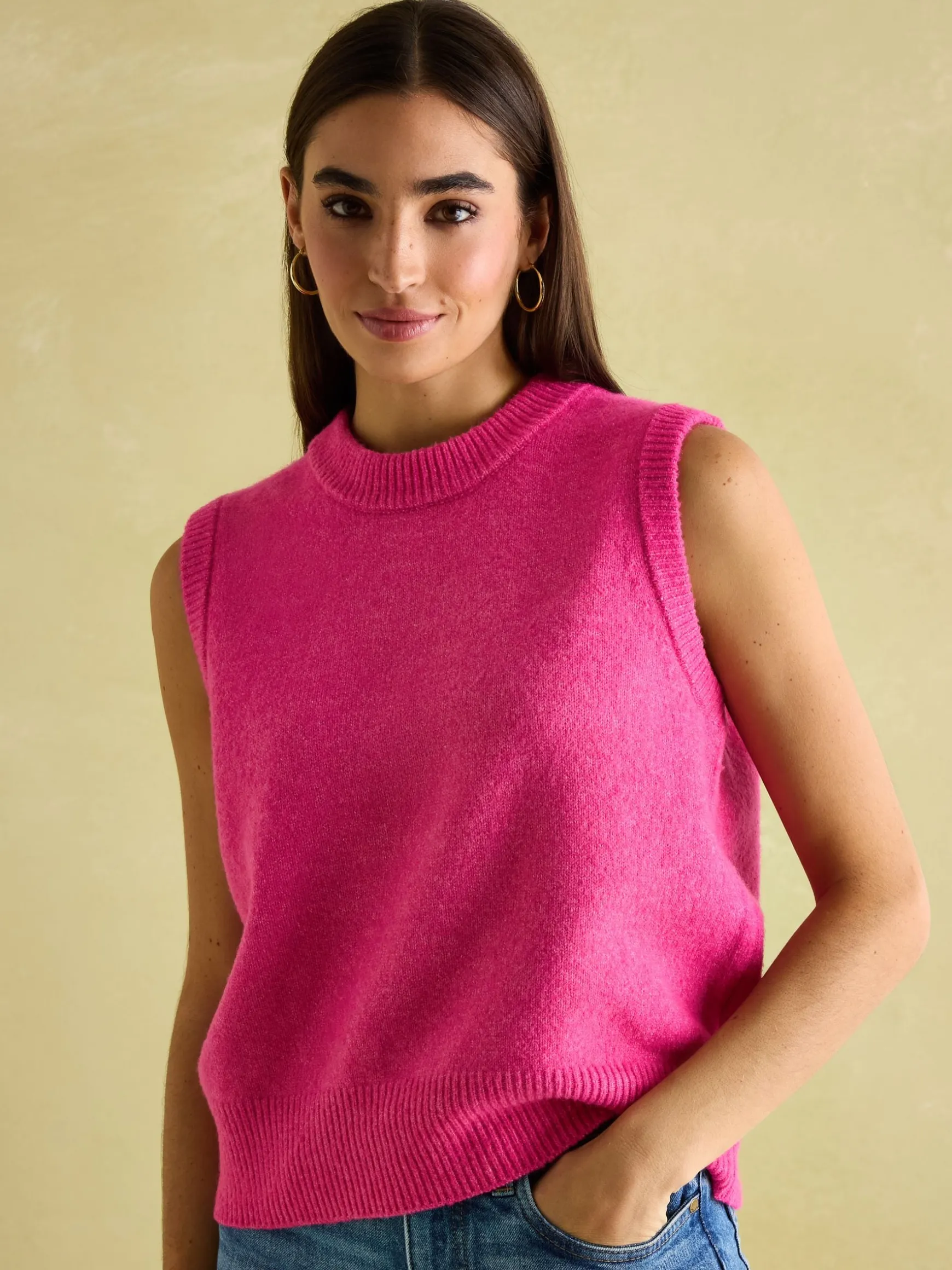 Holly Pink Regular Fit Knitted Vest