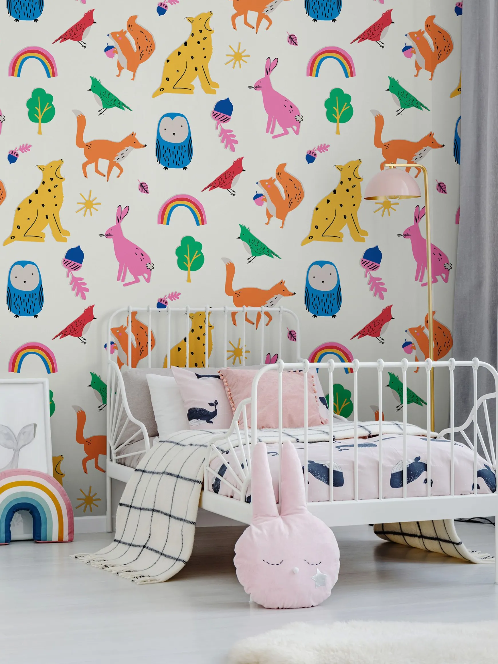 Multi Country Critters Heroes Wallpaper 10M Wallpaper