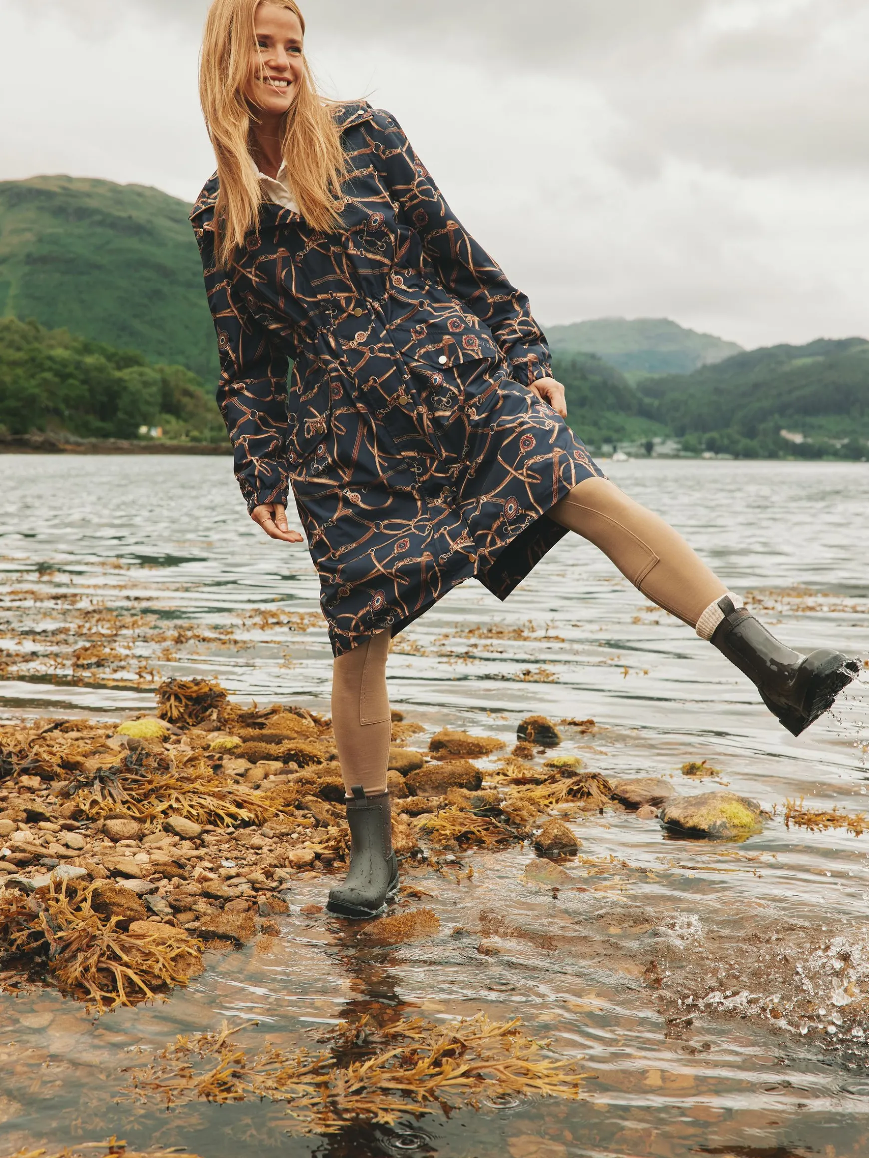 Oakfield Chocolate Brown Short Neoprene-Lined Wellies