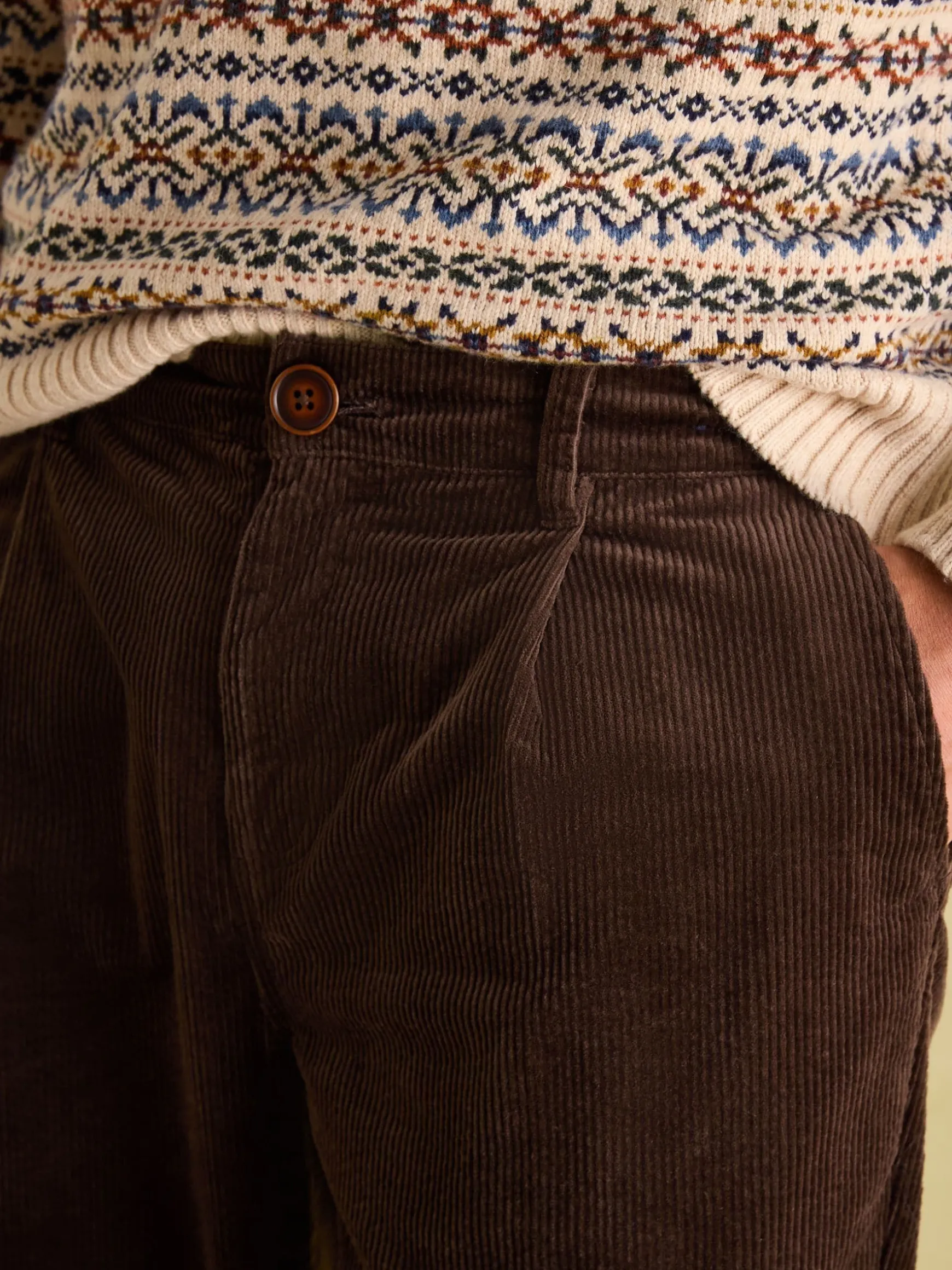 Oaksey Brown Jumbo Cord Trousers